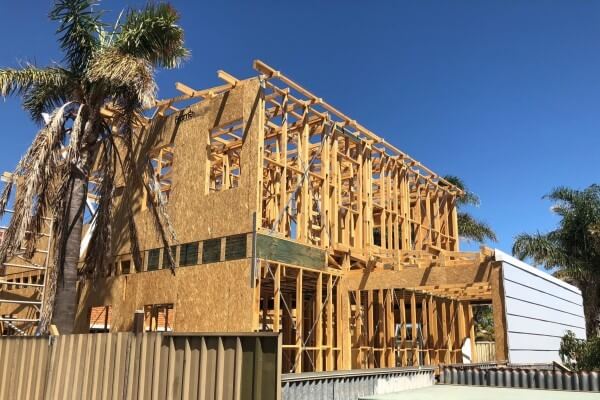 Upper wall frame 
